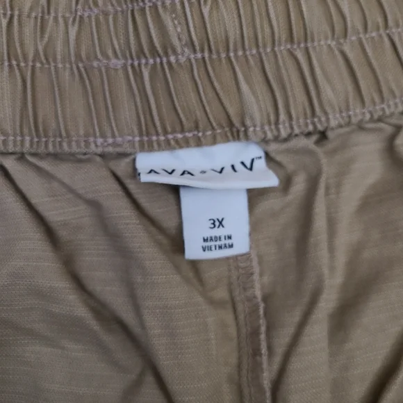Women's Plus Size Pull-on Shorts - Ava & Viv 3x - Picture 2 of 4